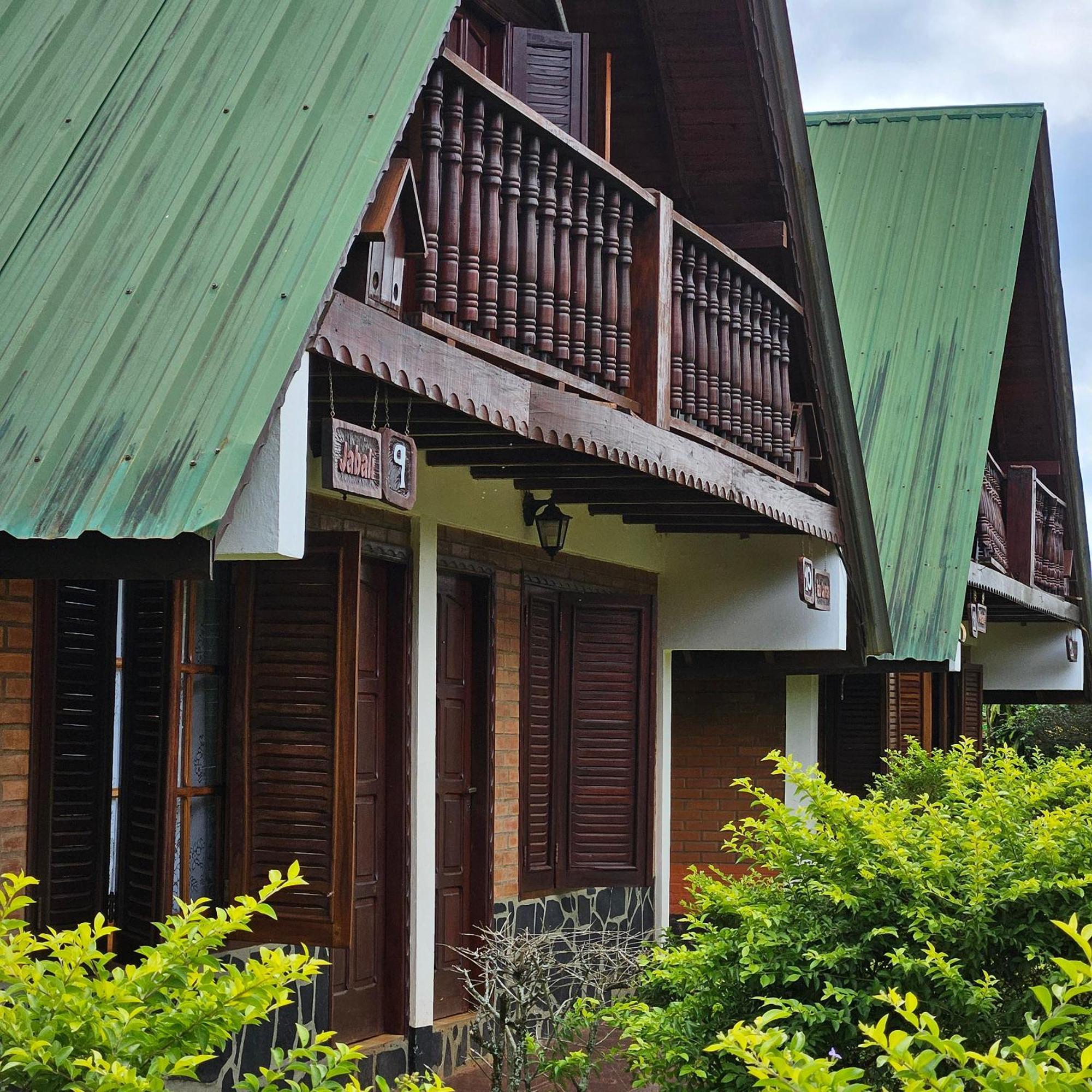 Cabanas El Refugio Del Mensu Пуэрто-Игуасу Экстерьер фото